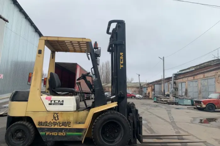 Вилковий автонавантажувач TCM з ротатором (система перевороту вил на 360 градусів)- фото № 4