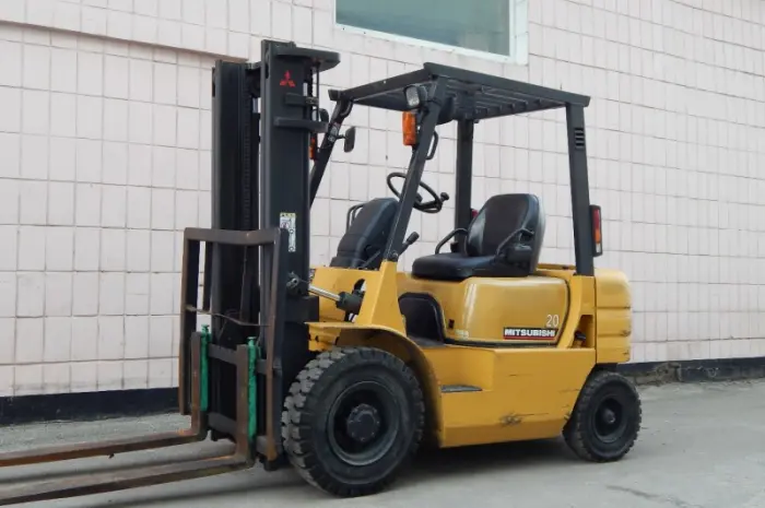 Бензиновый погрузчик б/у Mitsubishi KFG20 KF4B- фото № 1