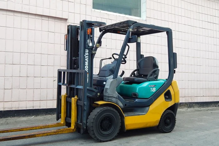 Вилочный погрузчик бу KOMATSU FG18LC-20- фото № 1