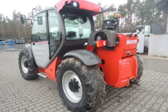 Погрузчик телескопический Manitou 741 HLSU 2011 года- фото № 4