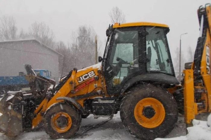 Экскаватор - погрузчик JCB 3CX 2014 года- фото № 1
