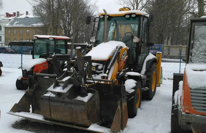 Экскаватор - погрузчик JCB 3CX 2014 года- фото № 3