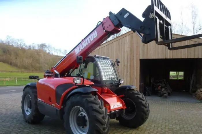 Телескопический погрузчик Manitou MT 932 2014 года- фото № 1