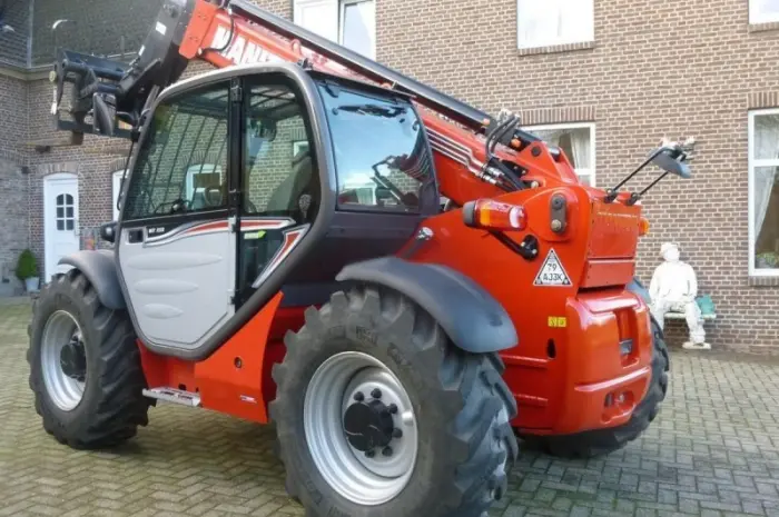 Телескопический погрузчик Manitou MT 932 2014 года- фото № 5