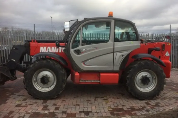 Телескопический погрузчик Manitou MT 1335 2014 года- фото № 3