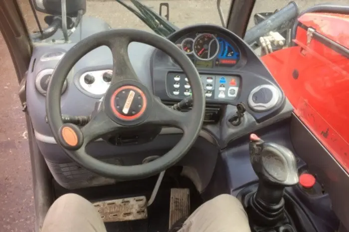 Телескопический погрузчик Manitou MT 1335 2014 года- фото № 6