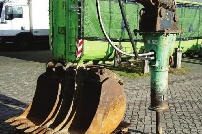 Экскаватор - погрузчик JCB 3CX Turbo 2007 года- фото № 8