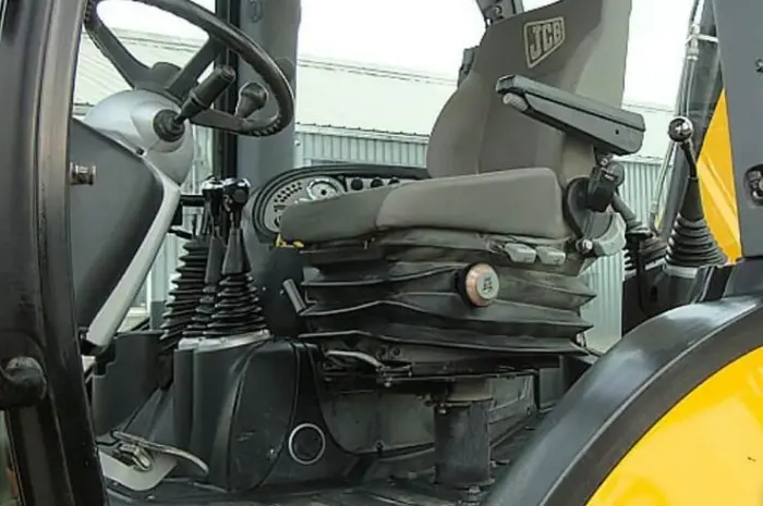 Экскаватор - погрузчик JCB-4CX-Super-2009 года- фото № 3