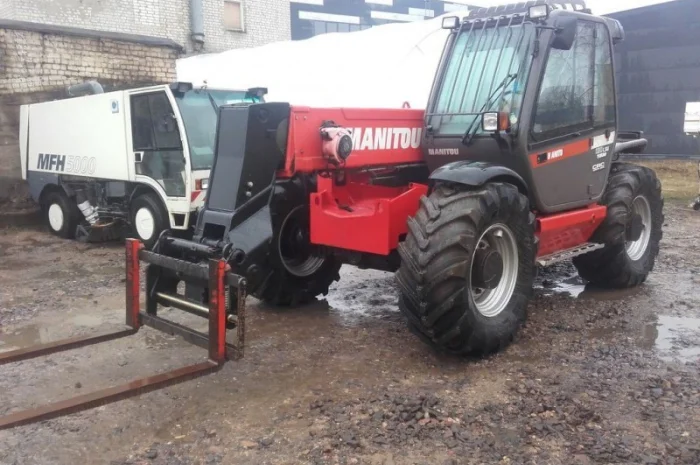 Телескопический погрузчик MANITOU MLT 940 2007 года- фото № 7