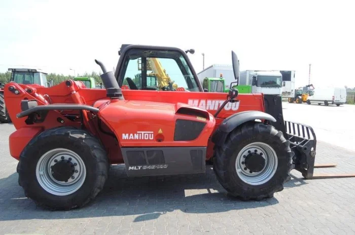Телескопический погрузчик Manitou MLT 845 2011 года- фото № 2