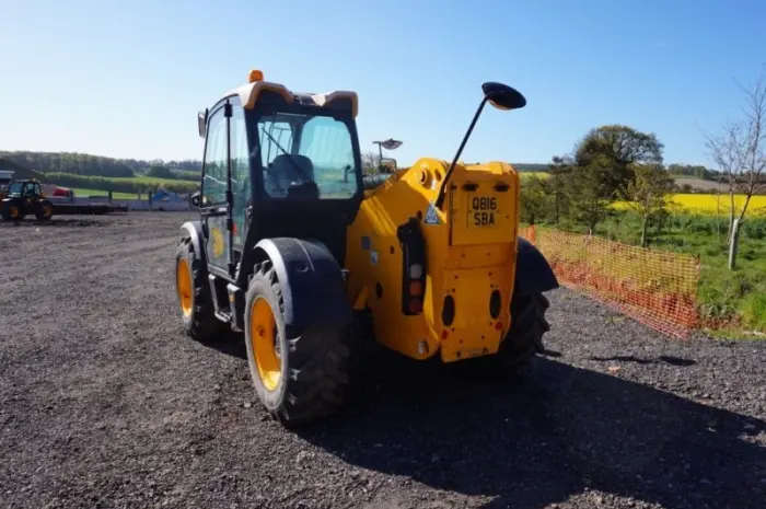 Телескопический погрузчик JCB 535-95 2012 года- фото № 6