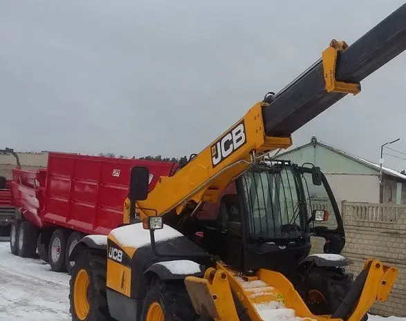 Телескопический погрузчик JCB 533-105 2008 года- фото № 1