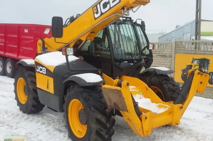Телескопический погрузчик JCB 533-105 2008 года- фото № 4