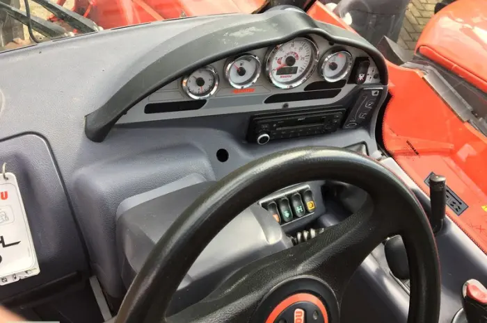 Телескопический погрузчик Manitou MLT 735-120 premium 2013 года- фото № 9