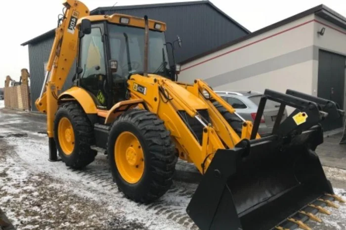 Экскаватор-погрузчик JCB 4cx SITEMASTER 2007 года- фото № 2