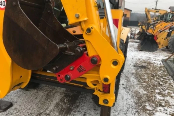 Экскаватор-погрузчик JCB 4cx SITEMASTER 2007 года- фото № 3