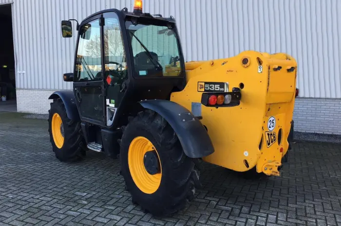 Телескопический погрузчик JCB 535-95 2007 года- фото № 2