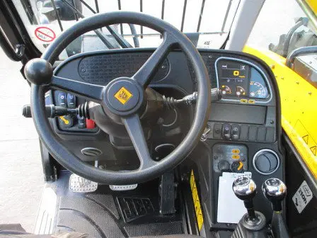 Телескопический погрузчик JCB 535-95 2015 года- фото № 5