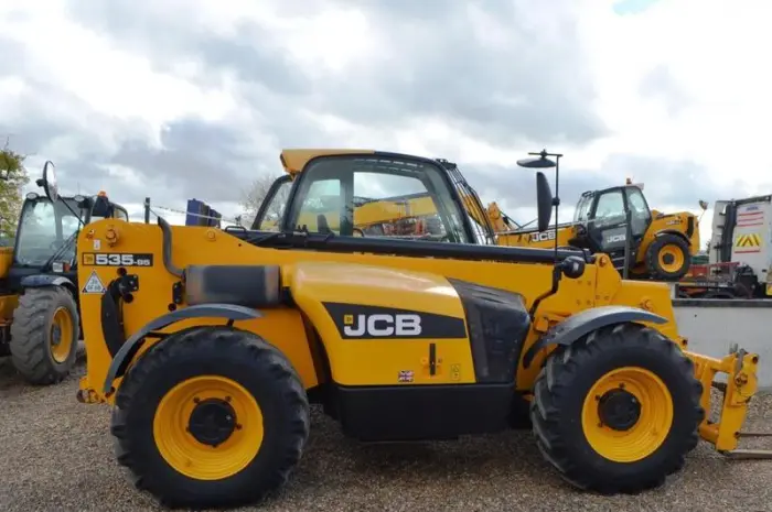 Телескопический погрузчик JCB 535-95 2012 года- фото № 1
