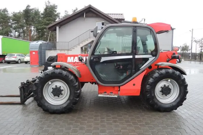 Телескопический погрузчик Manitou MLT 735-120 LSU 2011 года- фото № 6
