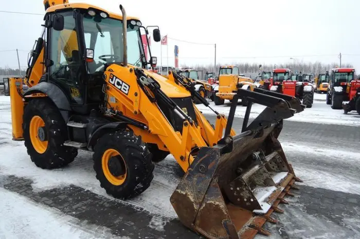 Экскаватор-погрузчик JCB 3CX 2011 года- фото № 3