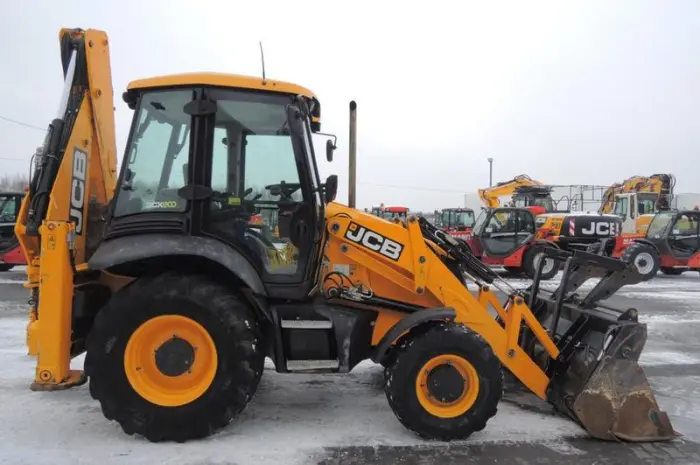 Экскаватор-погрузчик JCB 3CX 2011 года- фото № 4