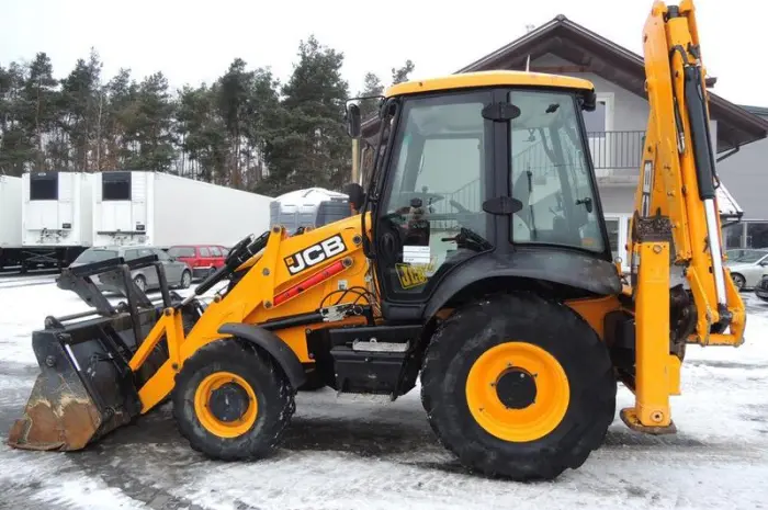Экскаватор-погрузчик JCB 3CX 2011 года- фото № 7