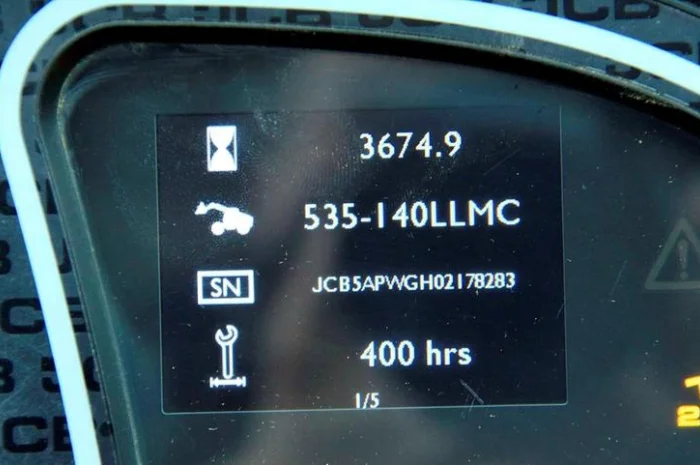 Телескопический погрузчик JCB 535-140 2013 года- фото № 4