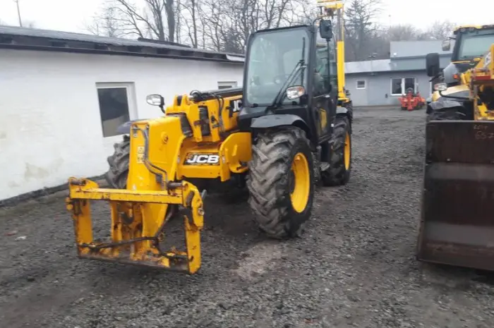 Телескопический погрузчик JCB 535-95 Agri 2012 года- фото № 6