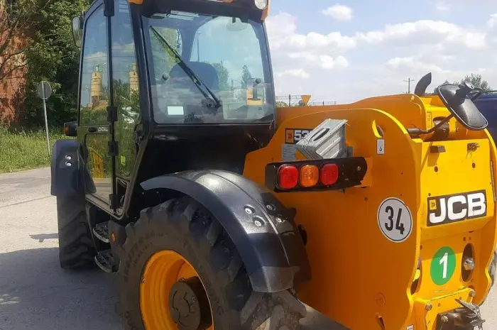 Телескопический погрузчик JCB 536-70 AGRI 2010 года- фото № 8