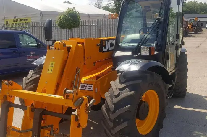 Телескопический погрузчик JCB 536-70 AGRI 2010 года- фото № 9