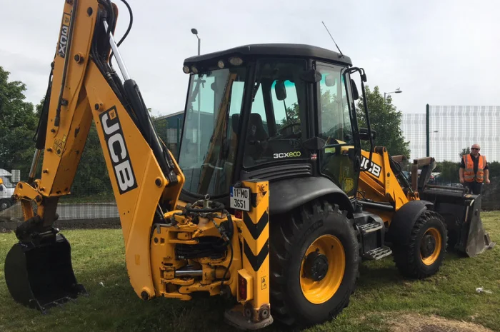 Экскаватор – погрузчик JCB 3CX Contractor Eco 2011 года- фото № 3