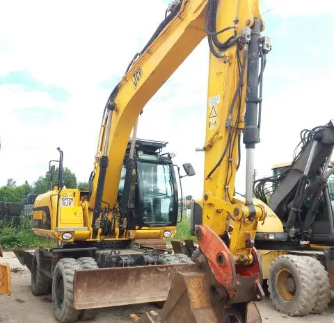 Колесный экскаватор JCB JS160W 2010 года- фото № 1