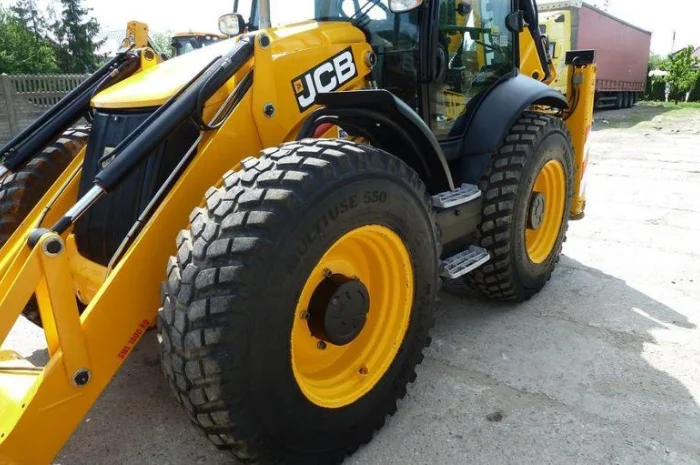 Экскаватор-погрузчик JCB 4CX 2013 года- фото № 4