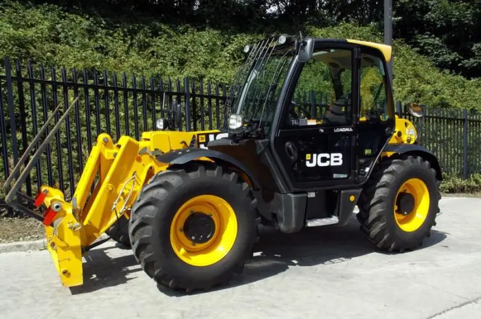 Телескопический погрузчик JCB 531-70 2015 года- фото № 4