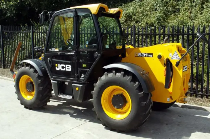 Телескопический погрузчик JCB 531-70 2015 года- фото № 5