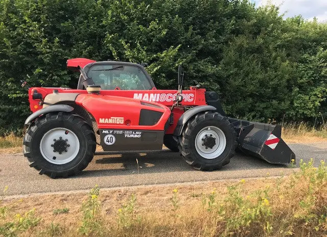 Телескопический погрузчик MANITOU MLT 735- 120 LSU PS 2010 года- фото № 1
