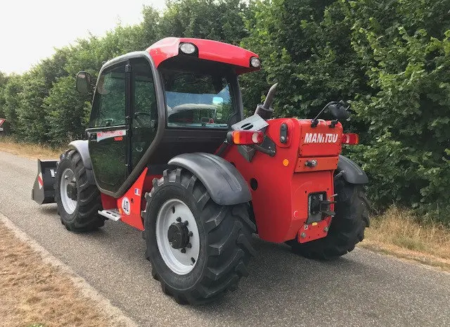 Телескопический погрузчик MANITOU MLT 735- 120 LSU PS 2010 года- фото № 4