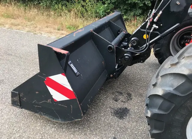 Телескопический погрузчик MANITOU MLT 735- 120 LSU PS 2010 года- фото № 9