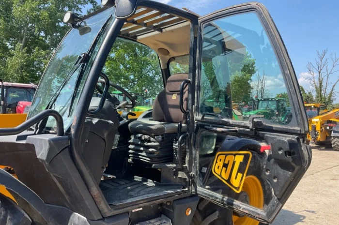 JCB 531-70 Agri Super 2012 р- фото № 3