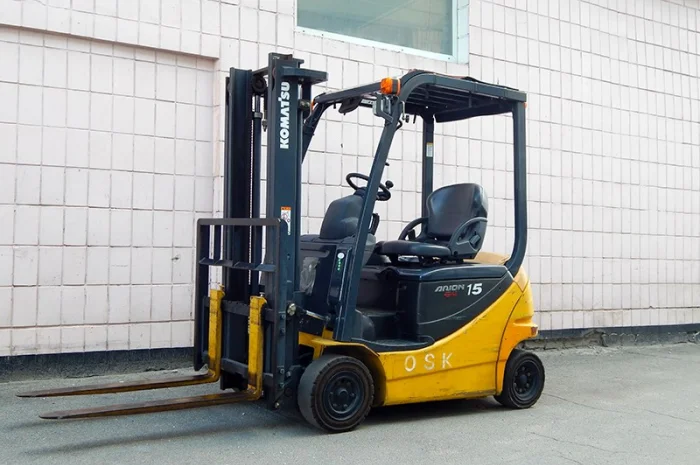 Вилочный погрузчик бу KOMATSU FB15-12, 2007г- фото № 1