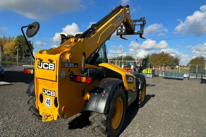 Телескопічний навантажувач JCB 535-95 Свіжий- фото № 4