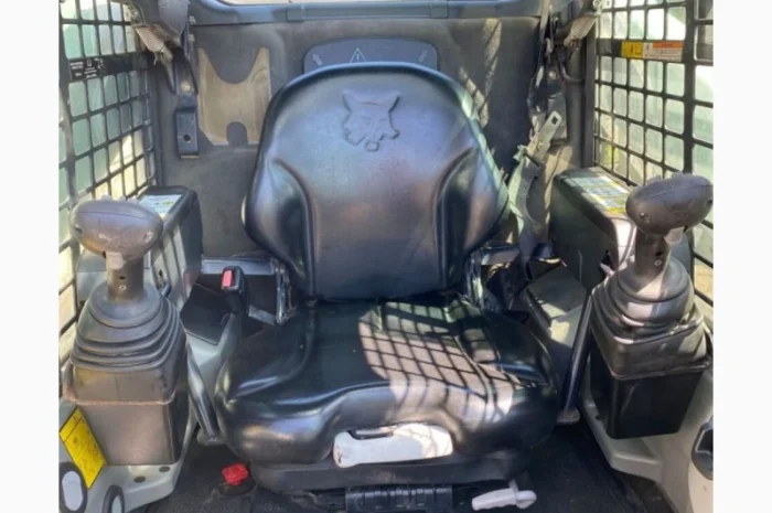 Міні навантажувач Bobcat Т750 High Flow- фото № 8