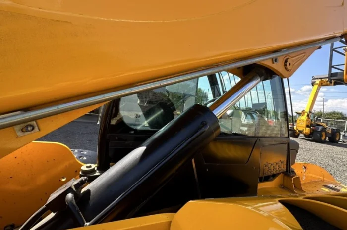 Телескопічний навантажувач JCB 535-140- фото № 5