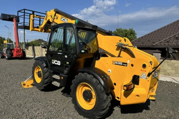 Телескопічний навантажувач JCB 535-140- фото № 17