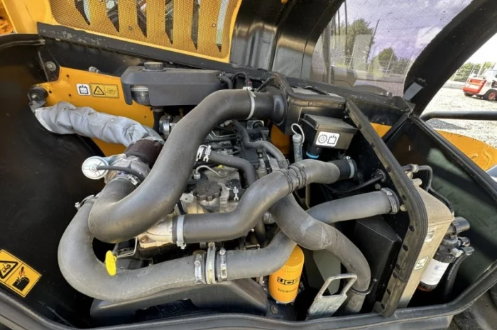 Телескопічний навантажувач JCB 535-140- фото № 16