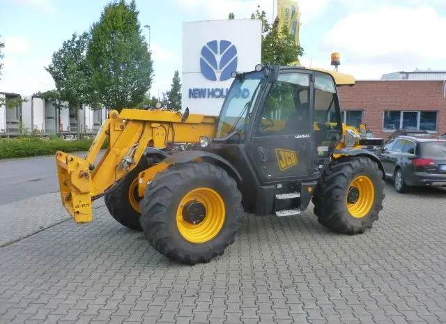 Телескопічний навантажувач JCB 541-70 Agri- фото № 2