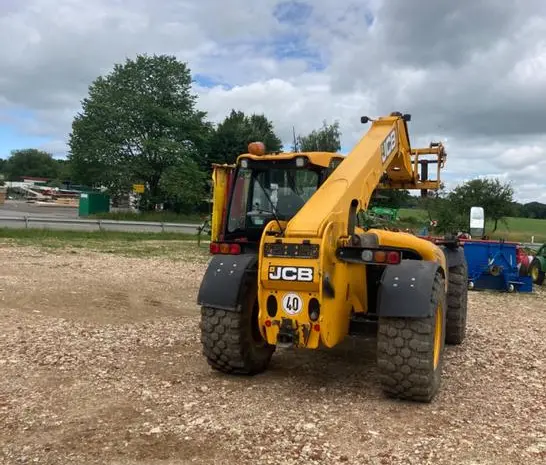 Телескопічний навантажувач JCB 541-70 Agri (2006)- фото № 3