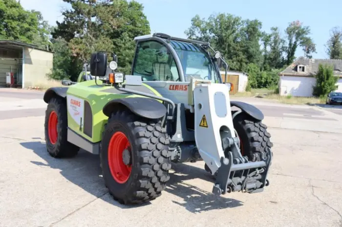 Телескопічний навантажувач Claas SCORPION 7045 VARIPOWER- фото № 3