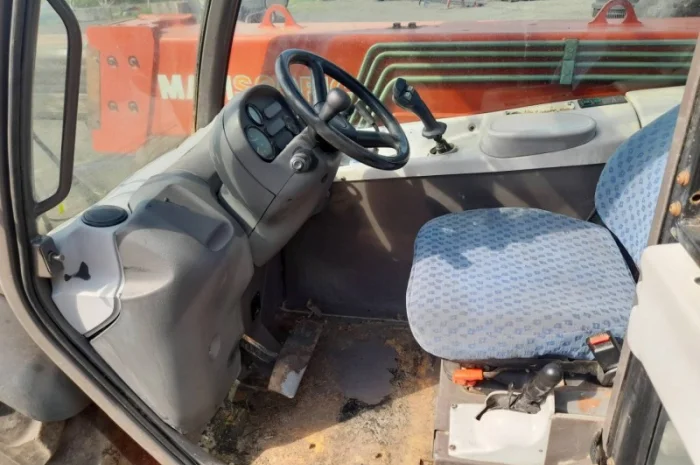 Телескопічний навантажувач Manitou MLT 634- фото № 4